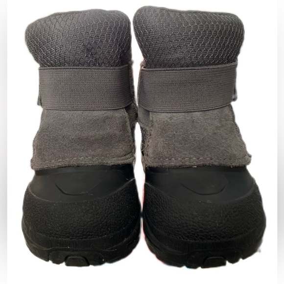 Boys Winter Boots - Grey - The North Face - Size 7 - Picture 2 of 5